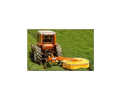 Oldalra kitett, hidraulikus szállítású dobos kaszák