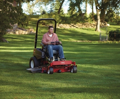 Toro Titan nulla fordulósugarú fűnyírók
