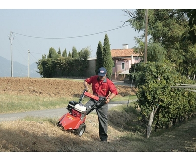 Barbieri Brio/3 egytengelyes traktor