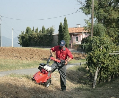 Barbieri Brio/3 egytengelyes traktor