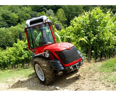 Antonio Carraro SRX keskeny nyomtávú, törzscsuklós traktorok